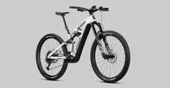 Deft 9.0 750 -Cube Verkäufe 2022 DEFT 9 0 detail 09