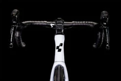 Cube Agree C:62 Flashwhite´n´carbon 11 Cube Agree C:62 Flashwhite´n´carbon -Cube Verkäufe 578050 D4