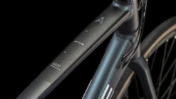 Cube Attain Deepblue´n´white -Cube Verkäufe CUBE Attain deepblue n white 676100 3