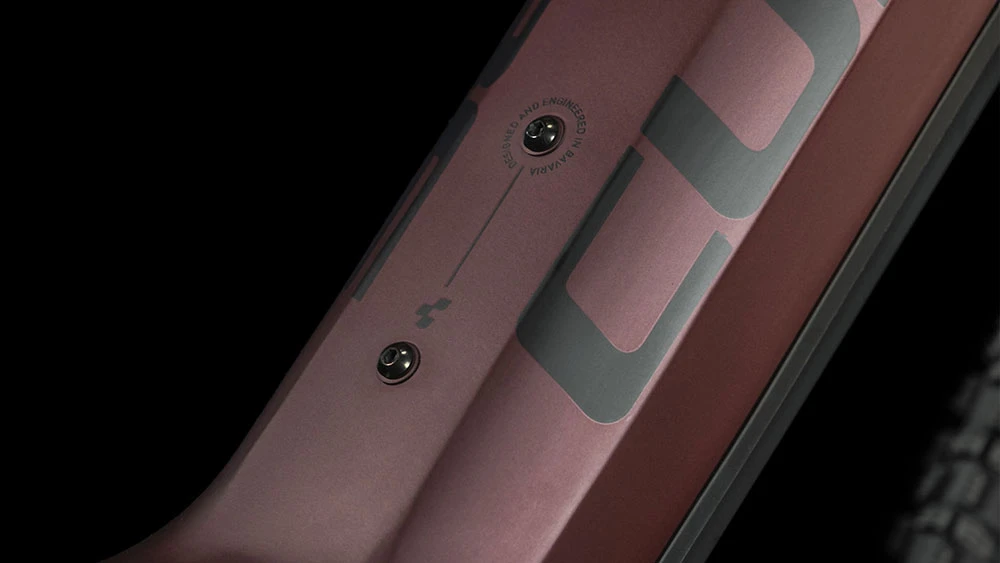 Cube Reaction Hybrid SLX 750 Rubyred´n´black 8 Cube Reaction Hybrid SLX 750 Rubyred´n´black – Bild 6